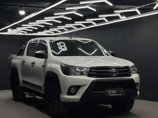 TOYOTA-HILUX-2.8 SR CHALLENGE 4X4 CD 16V DIESEL 4P AUTOMÁTICO TOYOTA-HILUX-2018