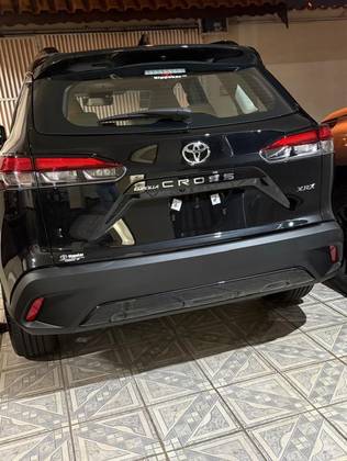 TOYOTA HILUX 2.8 D-4D TURBO DIESEL CD POWER PACK 4X4 AUTOMÁTICO