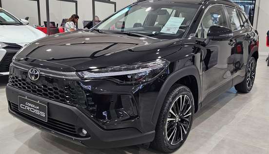 TOYOTA-HILUX-2026