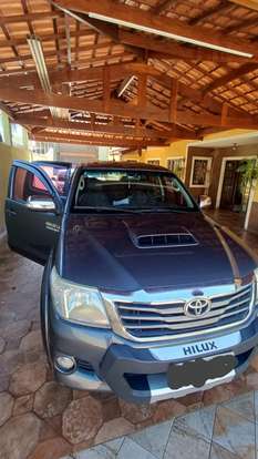 TOYOTA-HILUX-3.0 SRV 4X4 CD 16V TURBO INTERCOOLER DIESEL 4P MANUAL TOYOTA-HILUX-2011