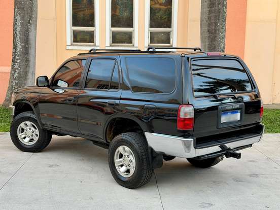 TOYOTA-HILUX SW4-2.7 4X4 16V GASOLINA 4P MANUAL TOYOTA-HILUX SW4-1997