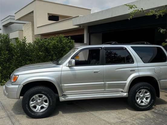 TOYOTA-HILUX SW4-3.4 4X4 V6 24V GASOLINA 4P AUTOMÁTICO TOYOTA-HILUX SW4-2001
