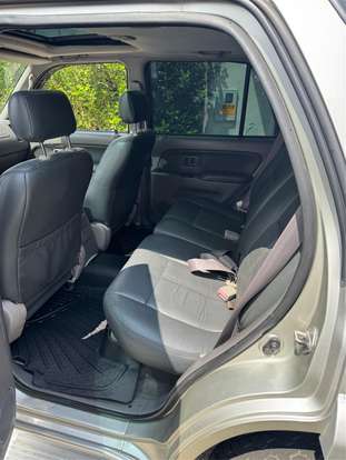 TOYOTA-HILUX SW4-2001