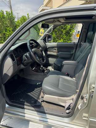TOYOTA-HILUX SW4-2001
