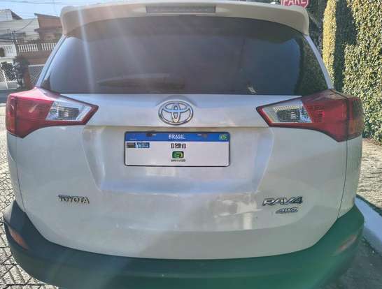 TOYOTA-RAV4-2013