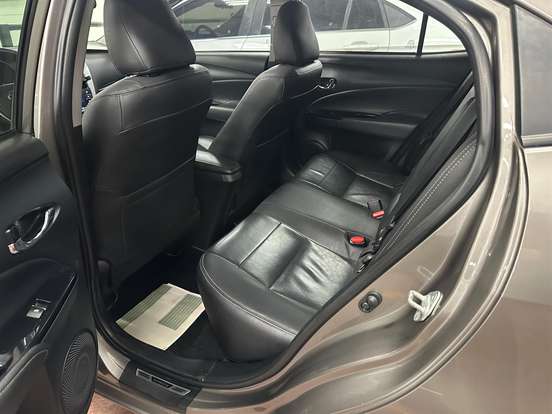 TOYOTA-YARIS-1.5 16V FLEX SEDAN XLS MULTIDRIVE TOYOTA-YARIS-2019