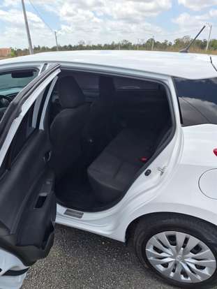 TOYOTA-YARIS-2024