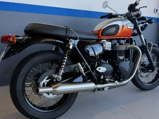 TRIUMPH-BONNEVILLE T100 900 TRIUMPH-BONNEVILLE T100 900-2025