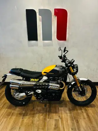 TRIUMPH SCRAMBLER 900 