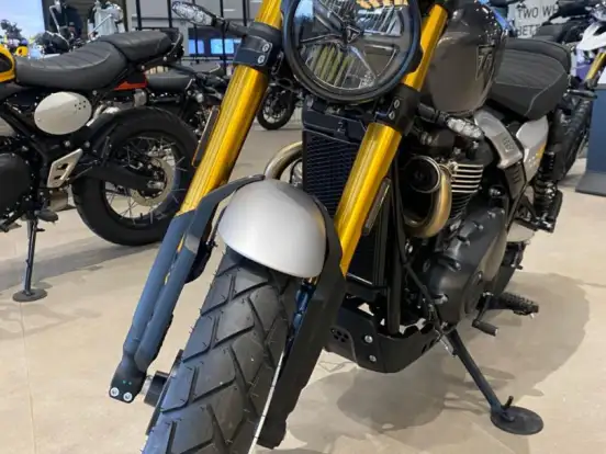 TRIUMPH-SCRAMBLER 900 TRIUMPH-SCRAMBLER 900-2026