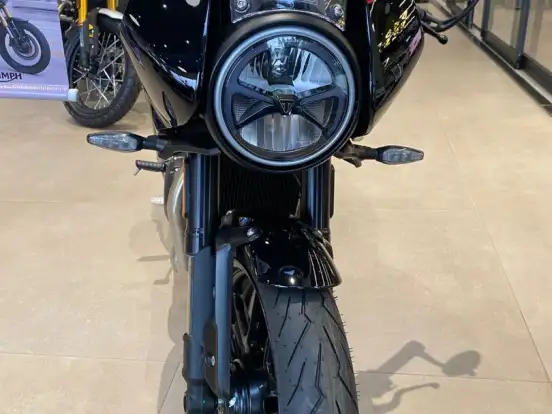 TRIUMPH-THRUXTON 400 TRIUMPH-THRUXTON 400-2026