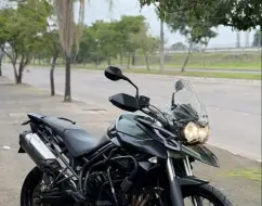 TRIUMPH TIGER 800XC TRIUMPH TIGER 800XC