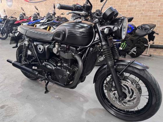 TRIUMPH BONNEVILLE T120 1200 