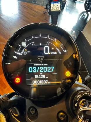 TRIUMPH-SPEED TWIN 900-2025