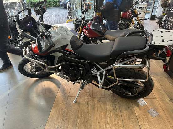 TRIUMPH-TIGER 900 RALLY PRO TRIUMPH-TIGER 900 RALLY PRO-2025
