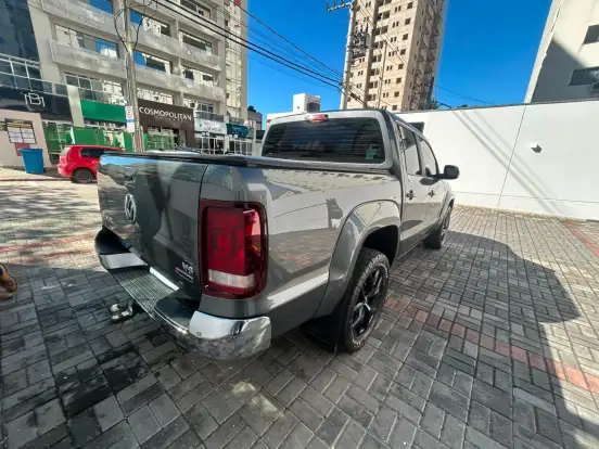 VOLKSWAGEN-AMAROK-2023