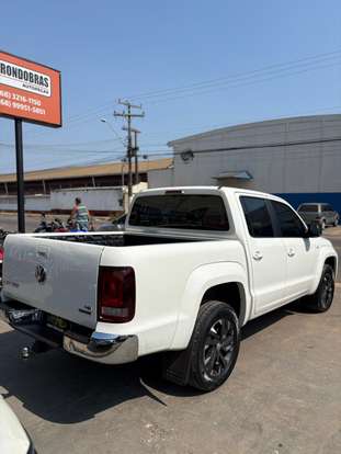VOLKSWAGEN-AMAROK-2021