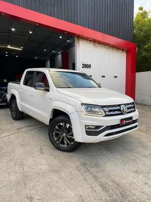 VOLKSWAGEN-AMAROK-2021