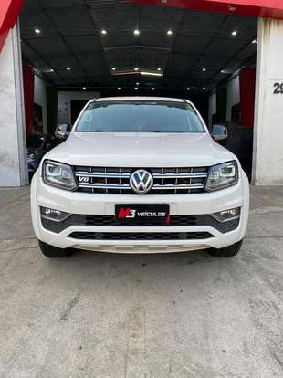 VOLKSWAGEN-AMAROK-2021