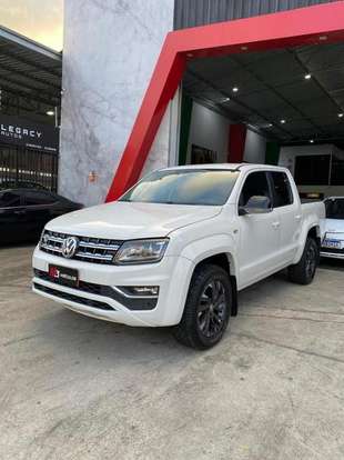 VOLKSWAGEN-AMAROK-2021