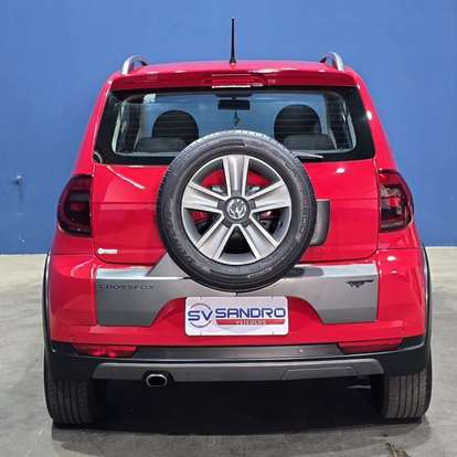VOLKSWAGEN-CROSSFOX-1.6 MI FLEX 8V 4P MANUAL VOLKSWAGEN-CROSSFOX-2011