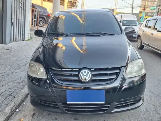 VOLKSWAGEN-FOX-1.6 MI PLUS 8V FLEX 4P MANUAL VOLKSWAGEN-FOX-2008