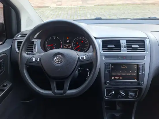 VOLKSWAGEN-FOX-1.6 MSI TOTAL FLEX CONNECT 4P MANUAL VOLKSWAGEN-FOX-2019