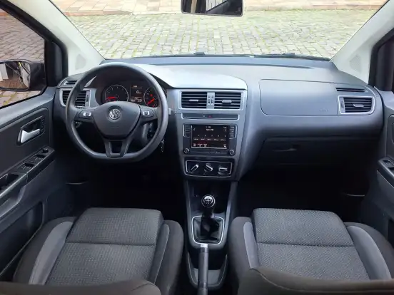 VOLKSWAGEN-FOX-1.6 MSI TOTAL FLEX CONNECT 4P MANUAL VOLKSWAGEN-FOX-2019