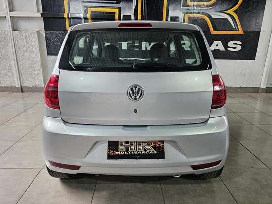 VOLKSWAGEN-FOX-2012