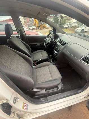 VOLKSWAGEN FOX 1.0 MI 8V FLEX 4P MANUAL