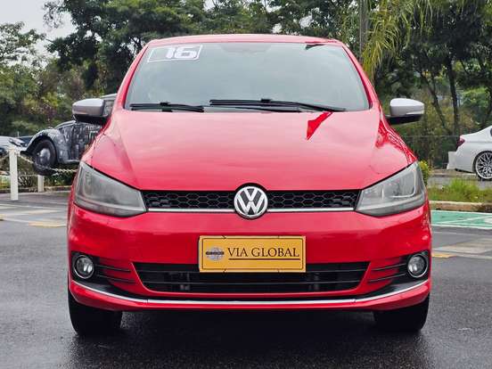 VOLKSWAGEN-FOX-2015