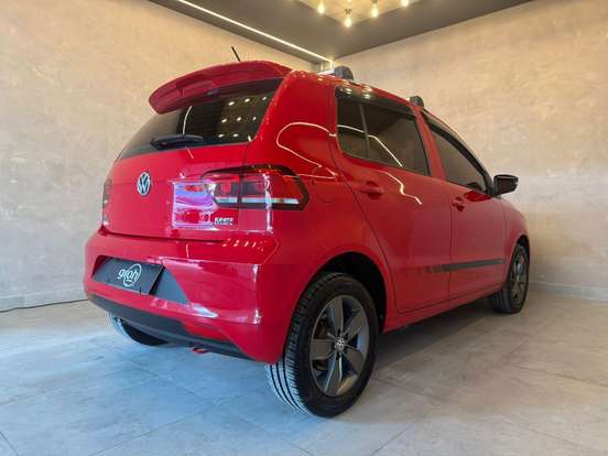 VOLKSWAGEN-FOX-1.6 MSI RUN 8V FLEX 4P MANUAL VOLKSWAGEN-FOX-2017
