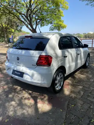 VOLKSWAGEN-GOL-2021