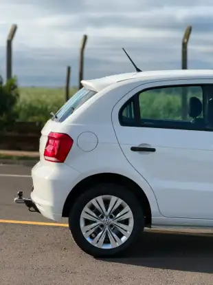 VOLKSWAGEN-GOL-2021