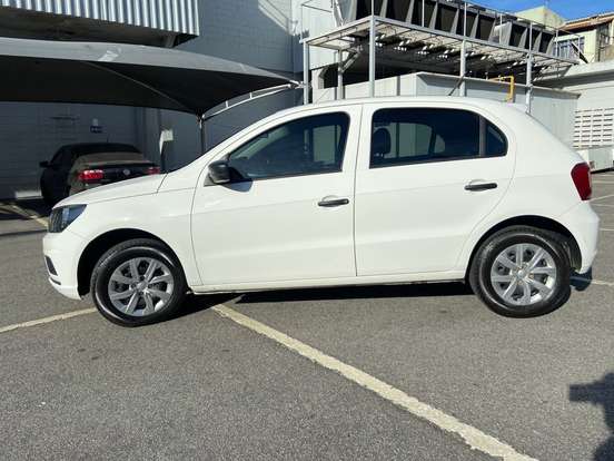 VOLKSWAGEN-GOL-2022