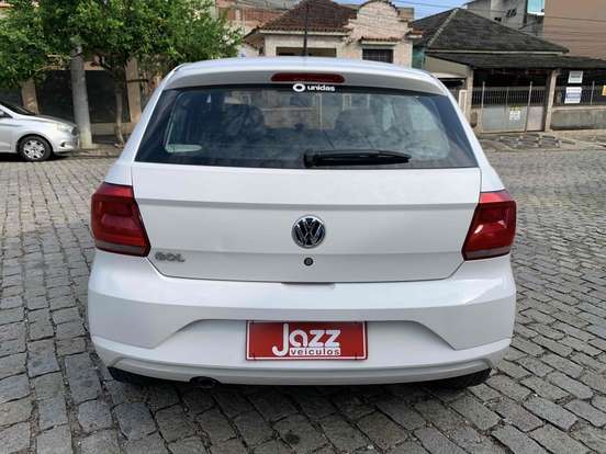 VOLKSWAGEN-GOL-2021