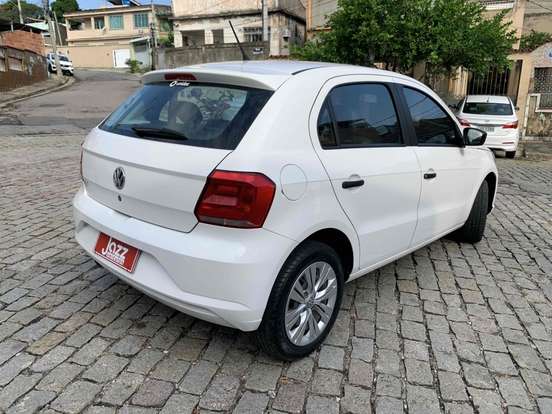 VOLKSWAGEN-GOL-2021