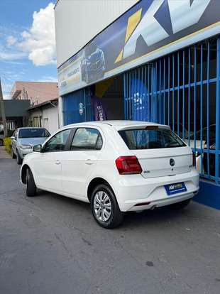 VOLKSWAGEN-GOL-2016