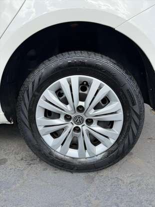VOLKSWAGEN-GOL-2016