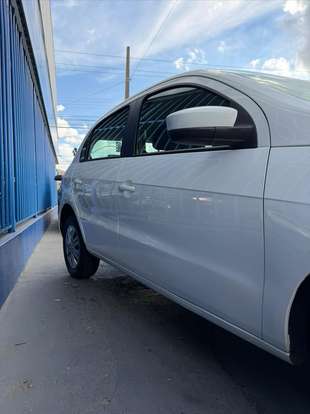 VOLKSWAGEN-GOL-2016