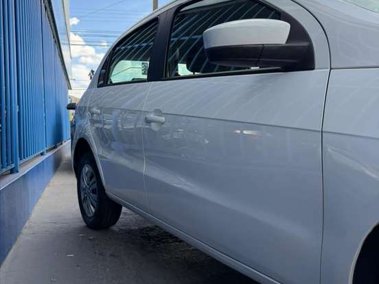 VOLKSWAGEN-GOL-1.6 MSI TOTALFLEX TRENDLINE 4P MANUAL VOLKSWAGEN-GOL-2016
