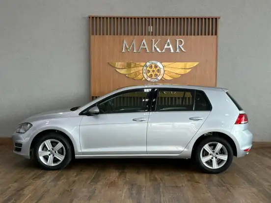 VOLKSWAGEN-GOLF-1.4 TSI COMFORTLINE 16V GASOLINA 4P AUTOMÁTICO VOLKSWAGEN-GOLF-2014