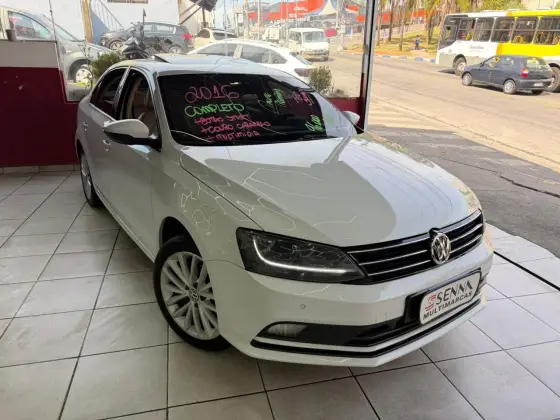 VOLKSWAGEN JETTA 1.4 16V TSI COMFORTLINE GASOLINA 4P TIPTRONIC