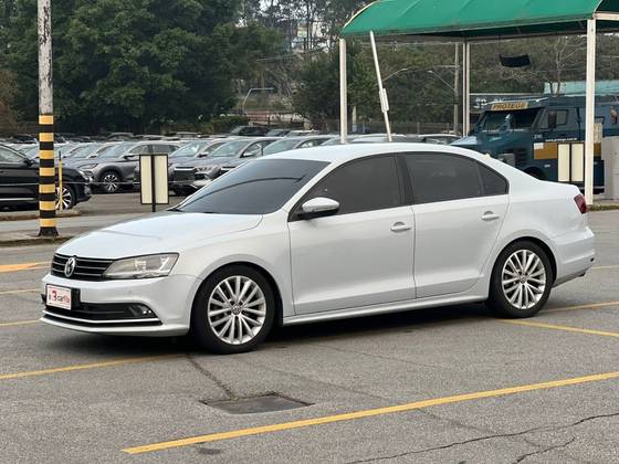 VOLKSWAGEN JETTA 1.4 16V TSI COMFORTLINE GASOLINA 4P TIPTRONIC