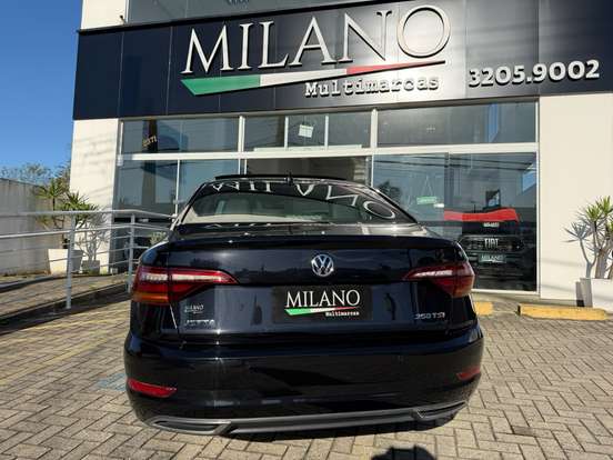 VOLKSWAGEN-JETTA-1.4 250 TSI TOTAL FLEX R-LINE TIPTRONIC VOLKSWAGEN-JETTA-2020