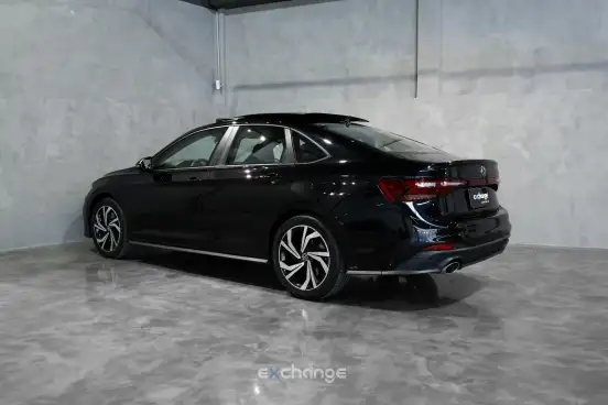VOLKSWAGEN-JETTA-2025