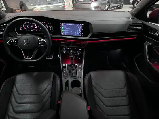 VOLKSWAGEN-JETTA-2024