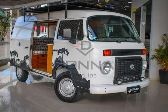 VOLKSWAGEN-KOMBI-2008