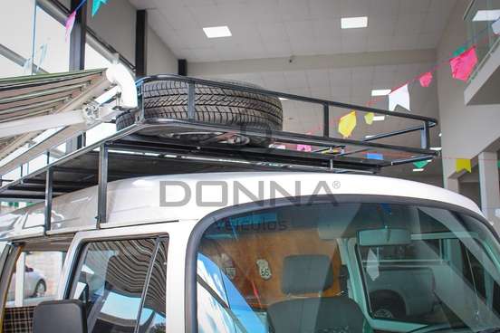 VOLKSWAGEN-KOMBI-2008