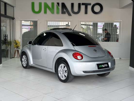 VOLKSWAGEN-NEW BEETLE-2.0 MI 8V GASOLINA 2P MANUAL VOLKSWAGEN-NEW BEETLE-2008